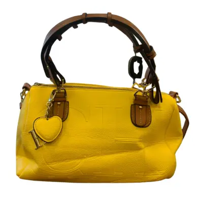 Cartera de cuero amarilla