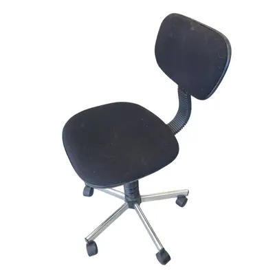 Silla ergonómica con ruedas