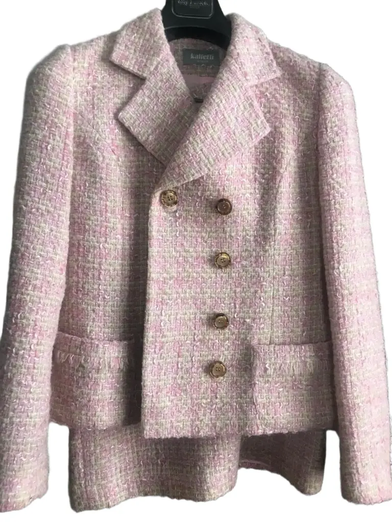 Conjunto Saco Rosado y Falda Talla M. Marca Kalfelti