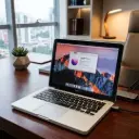 Mac Book Pro 13 con almacenamiento de 1 Terabyte, Batería nueva y cargador original. (6166352.2700)