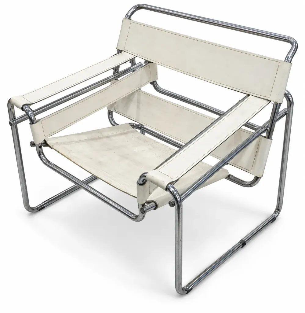 [2333692.1050] Sillón tipo Wassily Breuer de cuero con desgaste (2333692.1050)
