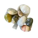 Adorno pedestal de trebol y huevos de mármol