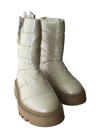 [13120453.4] Botas para mujer. Talla 39 Cat Walk