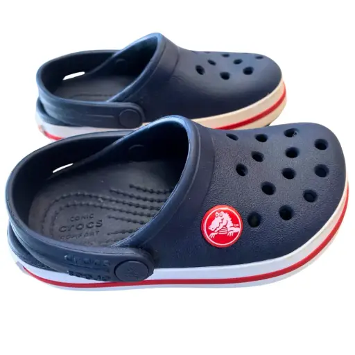 [2641042.5] Crocs para niños Talla C8 = 24-25